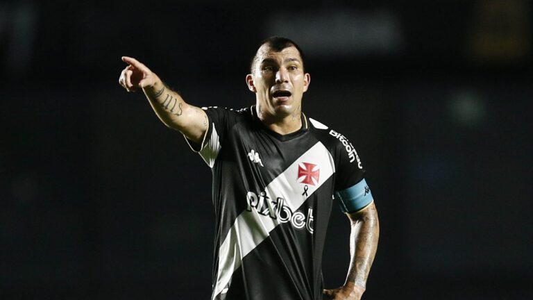 Os bastidores da saída de Gary Medel do Vasco para o Boca...