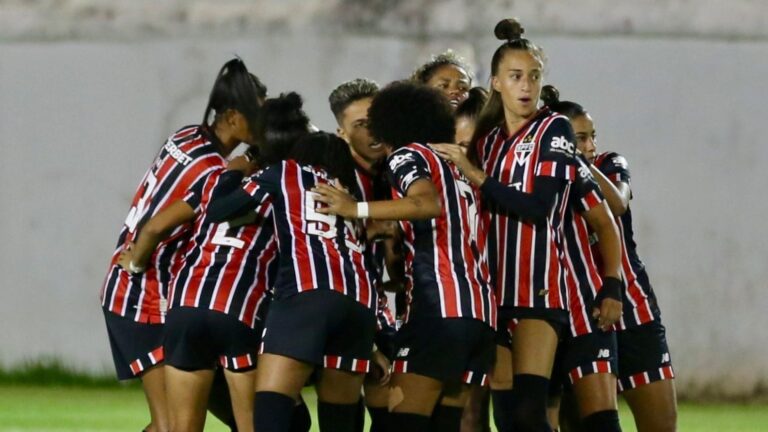 Onde assistir a Ferroviária x São Paulo ao vivo, na internet e...