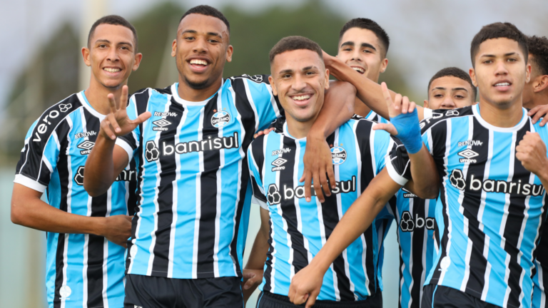 Onde assistir a Santos x Grêmio ao vivo, na internet e na...