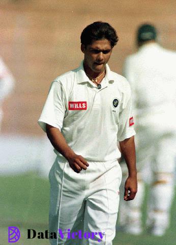 David Johnson, a former strong bowling for India, passes away at age 52.