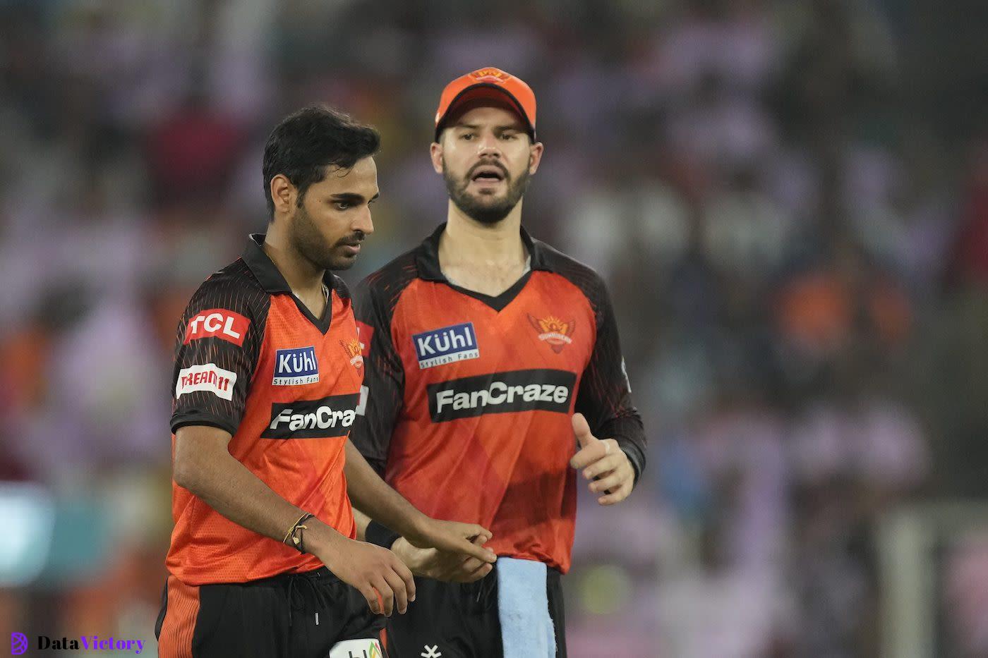 Bhuvneshwar Kumar and Aiden Markram celebrate, Gujarat Titans vs Sunrisers Hyderabad, IPL 2023, Ahmedabad, May 15, 2023