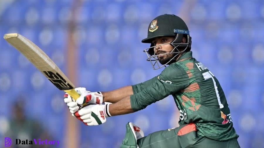 Towhid Hridoy attempts a sweep, Bangladesh vs Sri Lanka, 2nd ODI, Chattogram, March 15, 2024