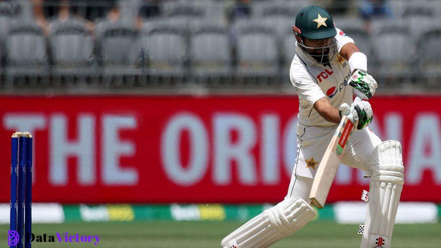 Babar Azam drives, Australia vs Pakistan, 1st Test, Optus Stadium, Perth, 3rd day, December 16, 2023