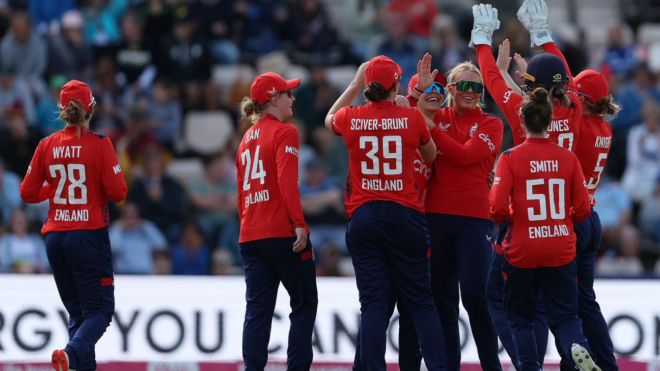 As England thrive with a four-spin strike, "more the merrier" is Sarah...