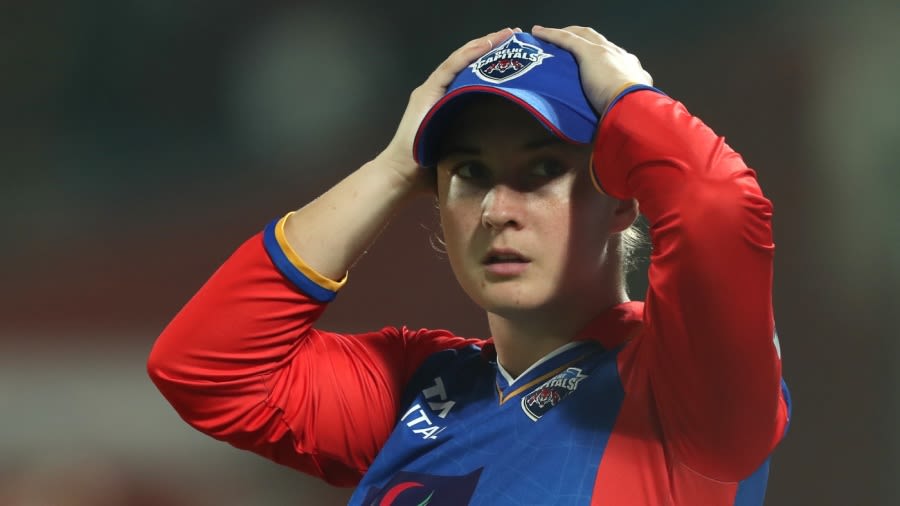 Alice Capsey had a great day on the field barring a dropped catch of Ellyse Perry, Delhi Capitals vs Royal Challengers Bangalore, WPL 2024, Delhi, March 10, 2024