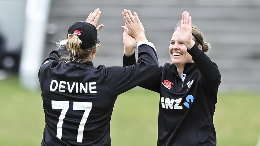 Lea Tahuhu had Anneke Bosch caught behind by Isabella Gaze, South Africa vs New Zealand, 3rd women's ODI, Durban, October 1, 2023