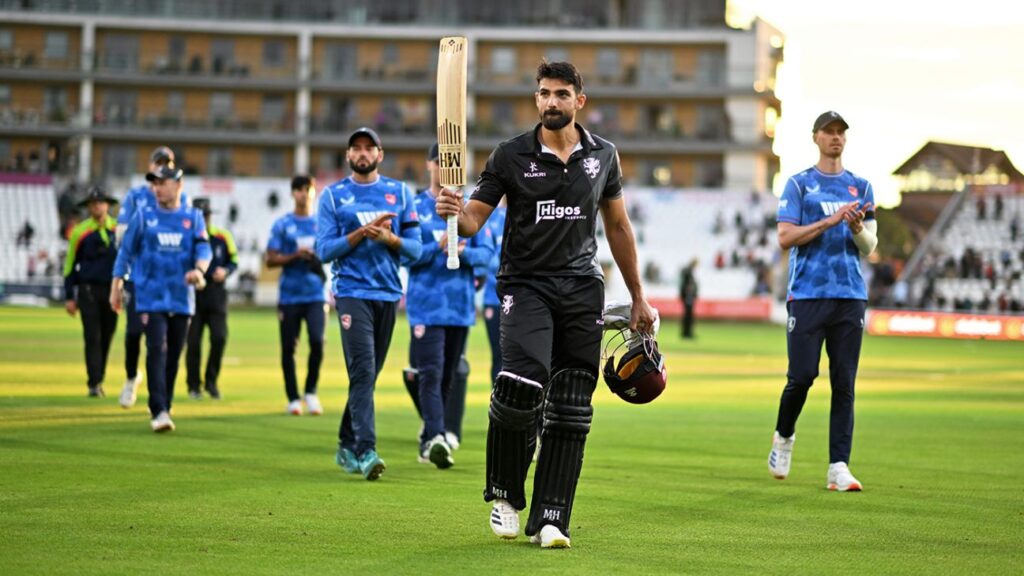 Andrew Umeed 114* leads Somerset to short win