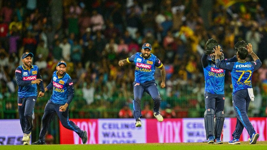 Sri Lanka celebrate as another wicket falls, Sri Lanka vs India, 2nd ODI, Colombo, August 4, 2024