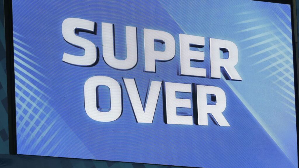 No Super Over in tied SL-India ODI down to officers ' monitoring