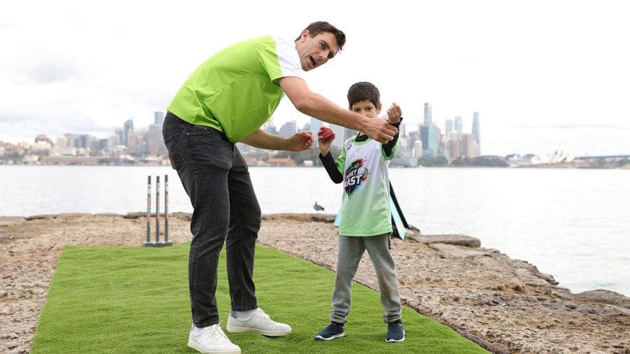 Pat Cummins gives out some bowling tips, Sydney, August 19, 2024