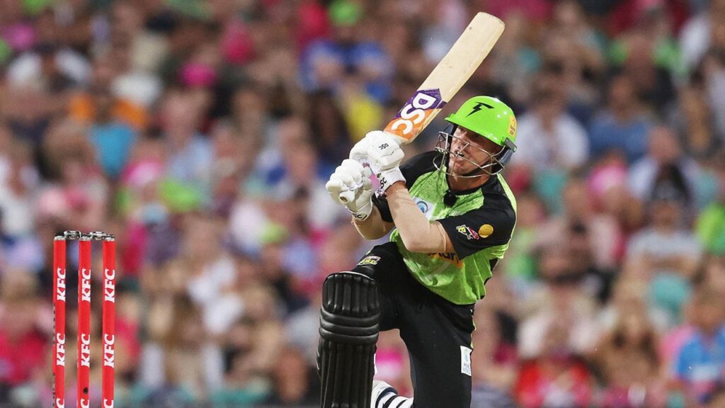 Warner indicators for complete BBL, Smith inks three-year Flyers deal