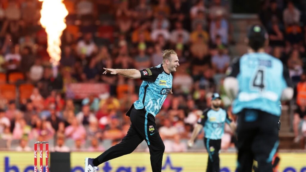 BBL may return to Brisbane Heat with" High Paul" Walter.