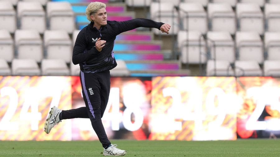 Jacob Bethell takes part in a fielding drill, Southampton, September 9, 2024