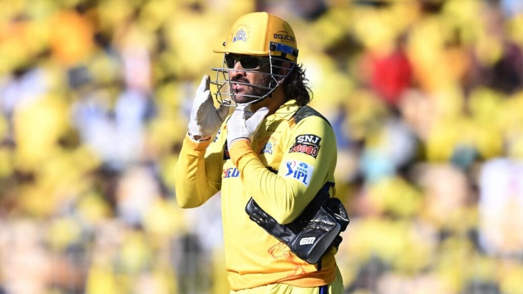 Boards cleared for' unlimited' Dhoni to become retained