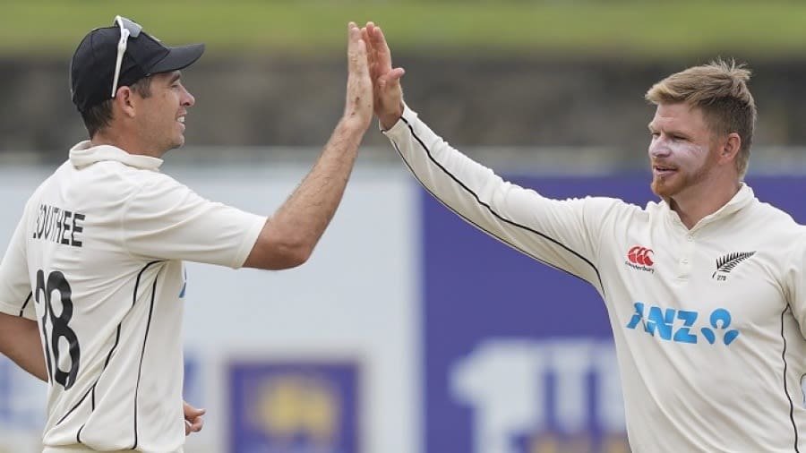 Tim Southee and Glenn Phillips get together after the latter got Angelo Mathews out, Sri Lanka vs New Zealand, 2nd Test, 2nd day, Galle, September 27, 2024