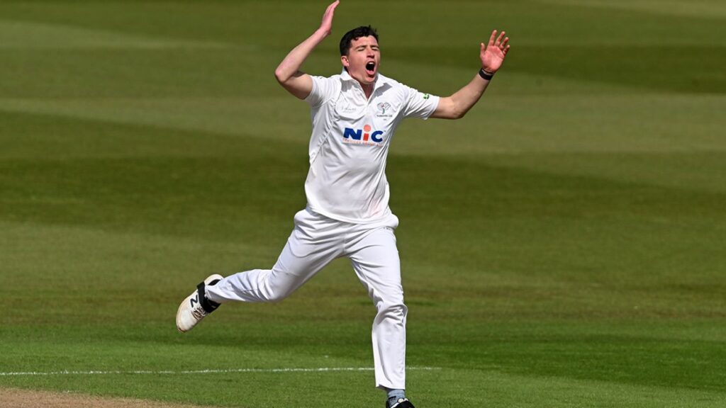 Matthew Fisher leaves Yorkshire for the 2025 time.