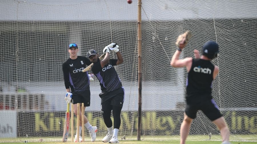 Rehan Ahmed beat Harry Brook in a pre-match six-hitting competition, Pakistan vs England, 3rd Test, Rawalpindi, October 23, 2024