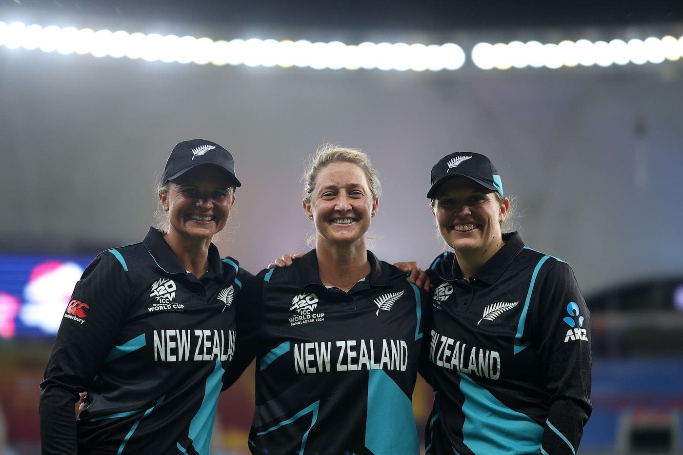 Suzie Bates, Sophie Devine and Lea Tahuhu are all smiles after New Zealand's big win, New Zealand vs Pakistan, Women's T20 World Cup, Dubai, October 14, 2024