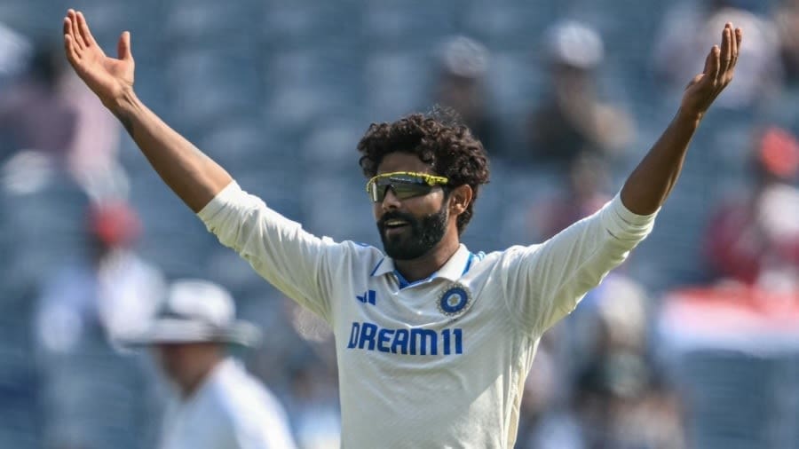 Ravindra Jadeja struck twice early on the third morning, India vs New Zealand, 2nd Test, Pune, 3rd day, October 26, 2024