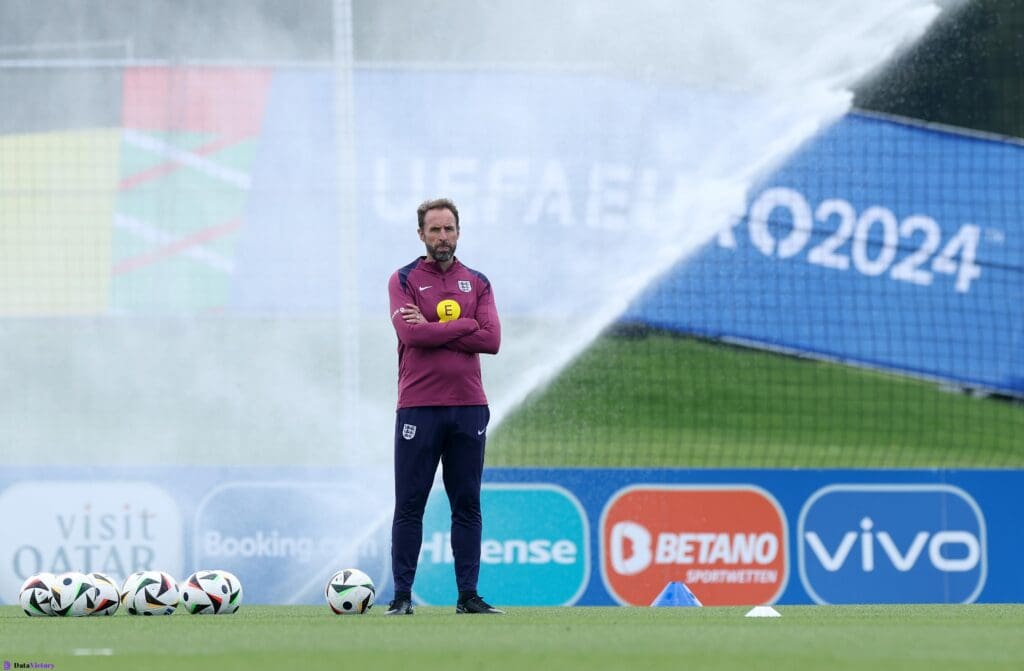 Gareth Southgate told return is dead, as' best' leader touted to England leaders: report