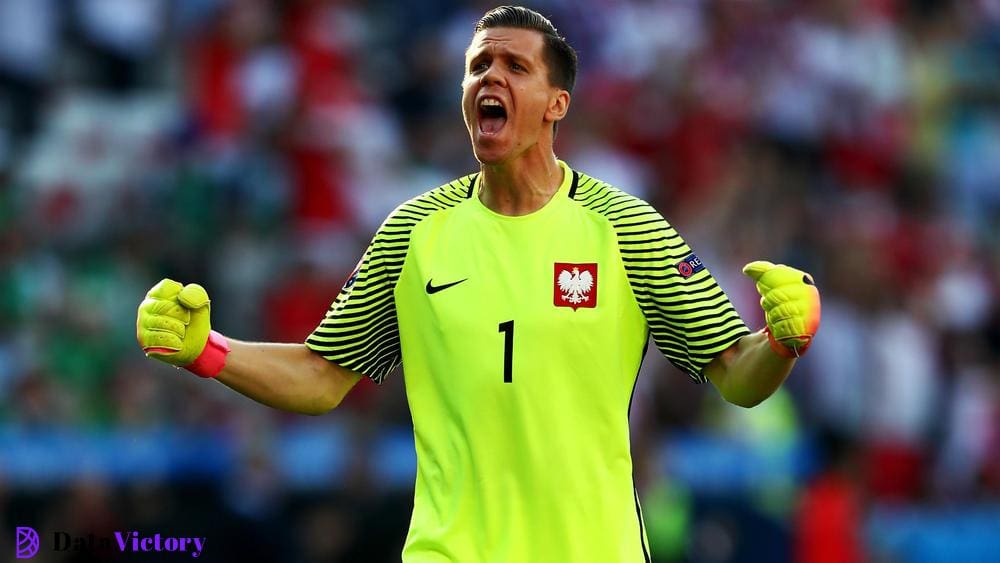 Wojciech Szczesny, a former Arsenal keeper, is gearing up for a shock...