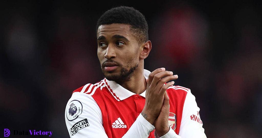 Arsenal star Reiss Nelson celebrates at full time of the Premier League match between Arsenal FC and AFC Bournemouth at Emirates Stadium on March 4, 2023 in London, United Kingdom.