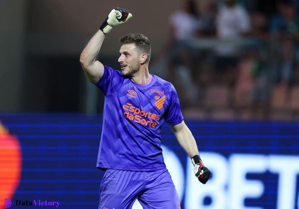 Bento, goalkeeper of Athletico Paranaense celebrates after winning during a match between Palmeiras and Atletico Paranaense as part of Brasileirao Series A 2024 at Arena Barueri on May 12, 2024 in Barueri, Brazil.