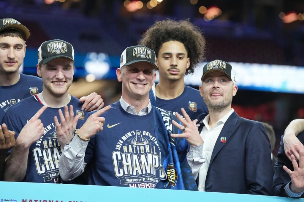 Dan Hurley should be warned: The history of NBA instructors ' transitions from school to the NBA is a cautionary tale.