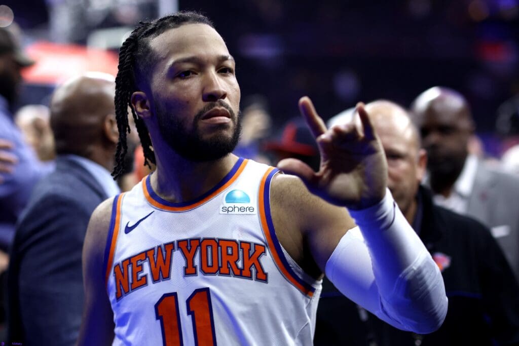 Knicks ' Jalen Brunson undergoes' effective procedure' on damaged hand, may be...