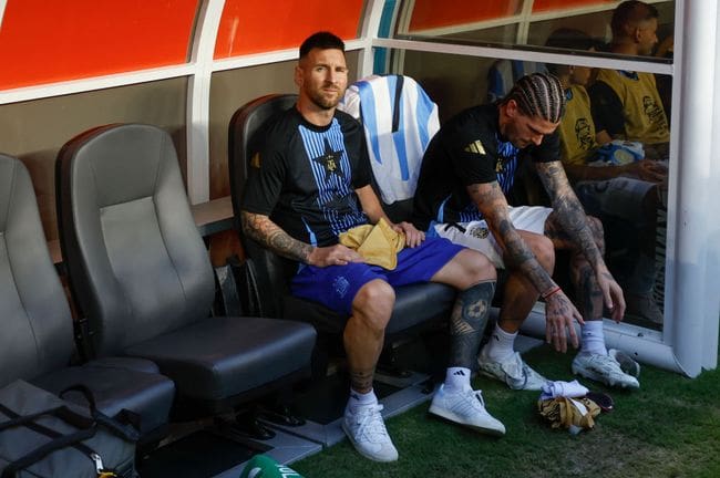 Argentina forward Lionel Messi (10) looks on during the game between Argentina and Peru on June 29, 2024 at Hard Rock Stadium in Miami Gardens, Fl. (Photo by David Rosenblum/Icon Sportswire via Getty Images)