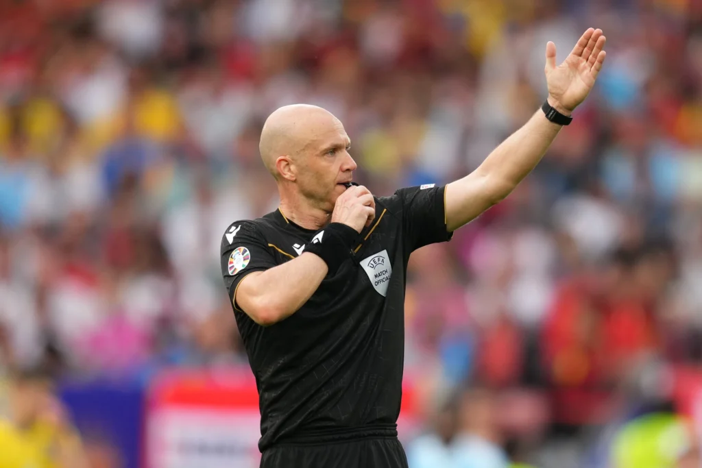 Euro 2024 is shook by the English Referee discussion as thousands of German fans mark petitions.