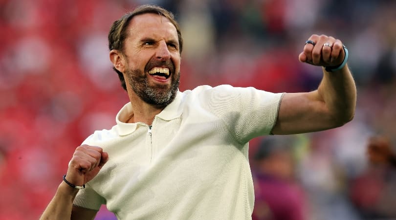 Laura Woods:" England may do a Gareth Southgate particular"