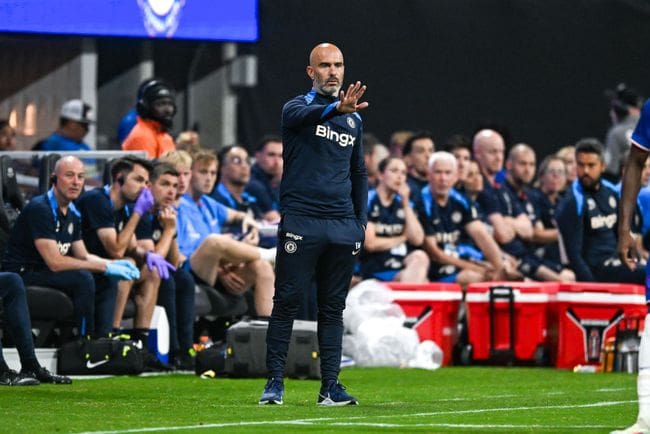 ATLANTA, GA JULY 31: Chelsea head coach Enzo Maresca reacts during the friendly between Chelsea FC and Club America on July 31st, 2024 at Mercedes-Benz Stadium in Atlanta, GA. (Photo by Rich von Biberstein/Icon Sportswire via Getty Images)