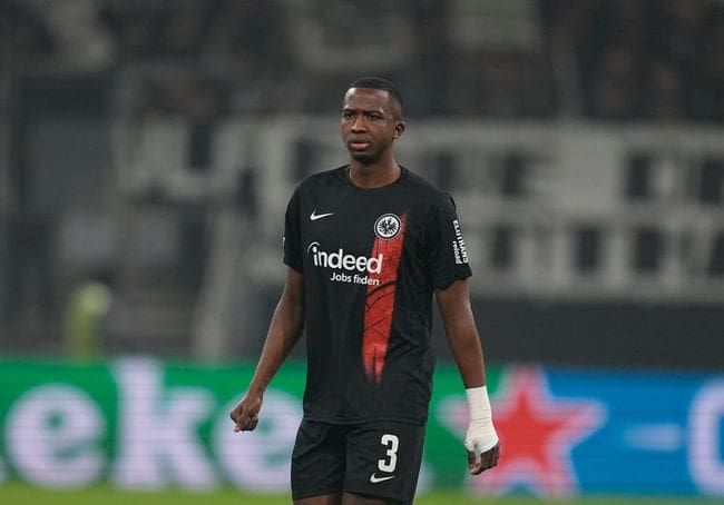 Willian Pacho of Eintracht Frankfurt looks on during the UEFA Europa Conference League 2023/24 playoff second leg match between Eintracht Frankfurt and R. Union Saint-Gilloise at Deutsche Bank Park on February 22, 2024 in Frankfurt am Main, Germany.