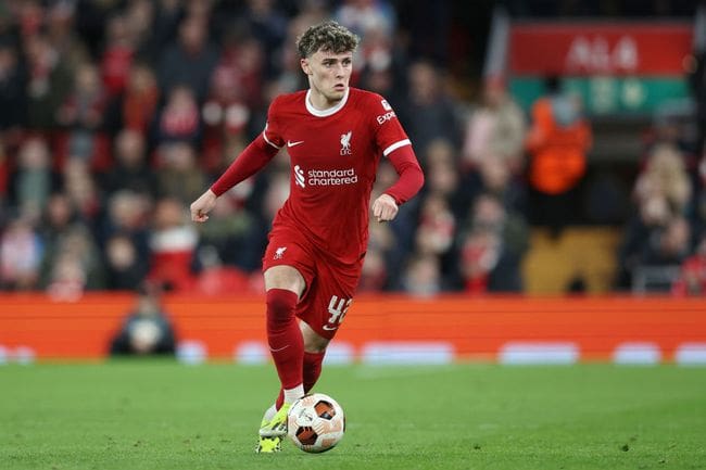 LIVERPOOL, ENGLAND - MARCH 14: Bobby Clark of Liverpool on the ball during the UEFA Europa League 2023/24 round of 16 second leg match between Liverpool FC and AC Sparta Praha at Anfield on March 14, 2024 in Liverpool, England.(Photo by Ed Sykes/Sportsphoto/Allstar via Getty Images)