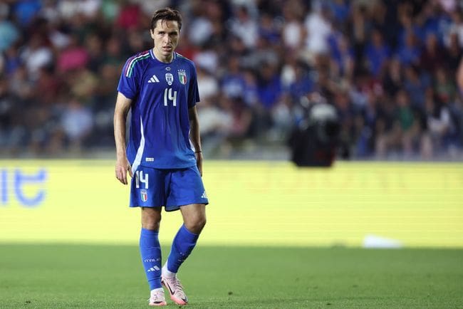 Italy Euro 2024 squad Arsenal target Federico Chiesa of Italy looks on during the International Friendly match between Italy and Bosnia Herzegovina at Stadio Carlo Castellani on June 9, 2024 in Empoli, Italy. (Photo by sportinfoto/DeFodi Images via Getty Images)