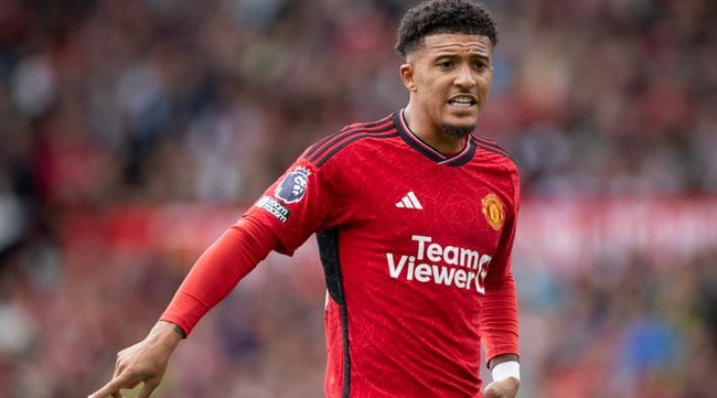 MANCHESTER, ENGLAND - AUGUST 26: Jadon Sancho of Manchester United instructs team mates during the Premier League match between Manchester United and Nottingham Forest at Old Trafford on August 26, 2023 in Manchester, England. (Photo by Joe Prior/Visionhaus via Getty Images)