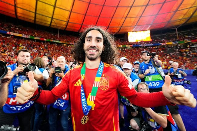 Marc Cucurella celebrates Spain's Euro 2024 win