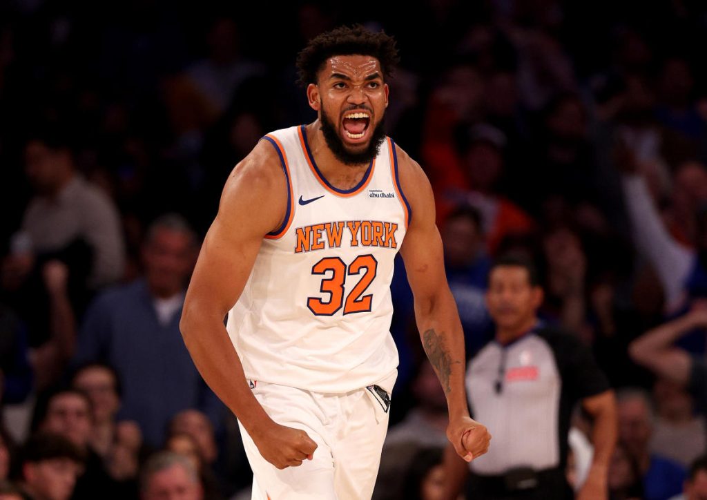 Karl-Anthony Towns, Mikal Bridges each score 21 in Knicks house debut, beating...