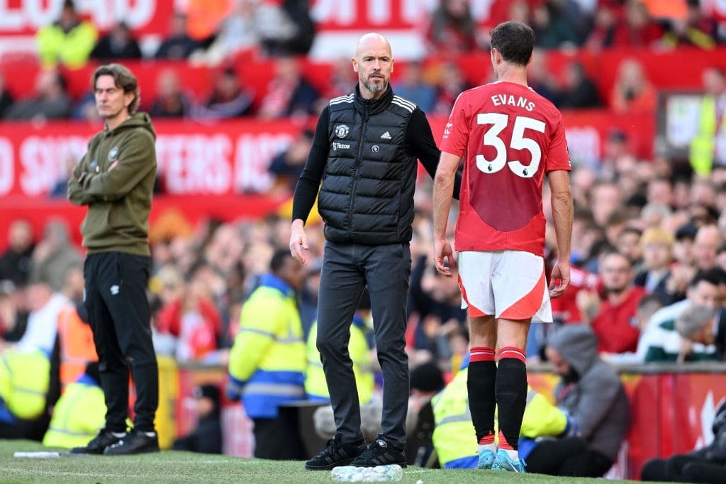 Erik ten Hag urged Manchester United to rejoin Jonny Evans with previous team-mate before being destroyed: report