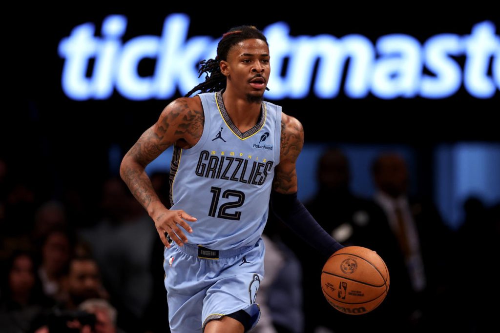 Ja Morant did presumably make his return to Grizzlies lineup Monday evening...