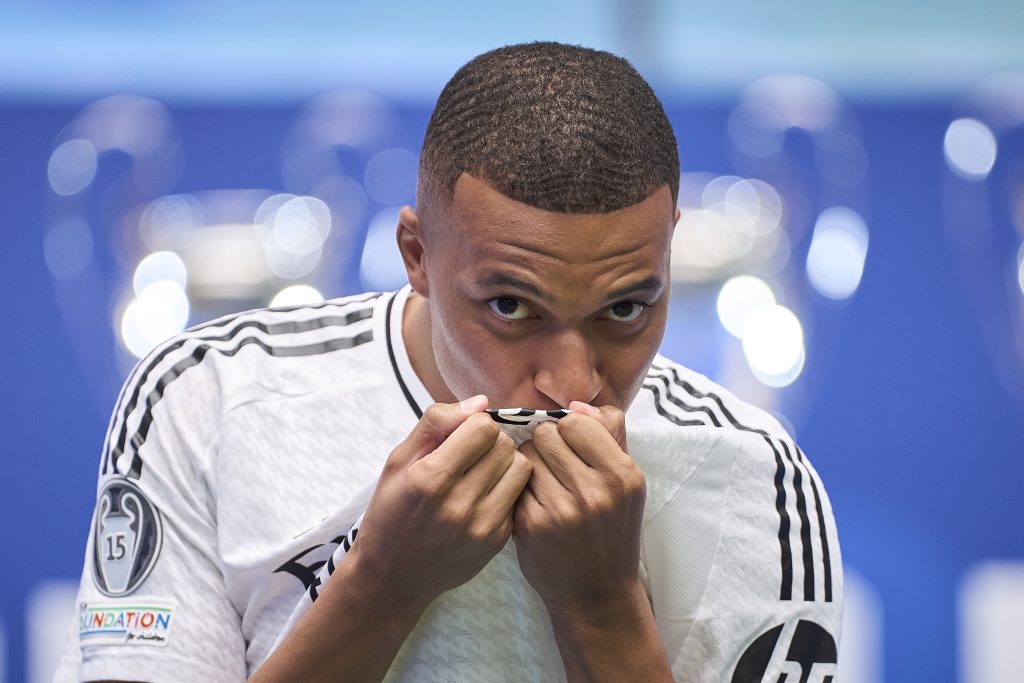 The Real Madrid legend's opinion of Kylian Mbappe's lack of confidence and...